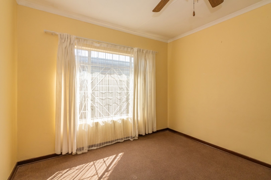 6 Bedroom Property for Sale in Morewag Free State